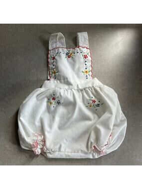 Vintage Baby Girl Cradle Togs Bubble Romper Embroidery 6 months